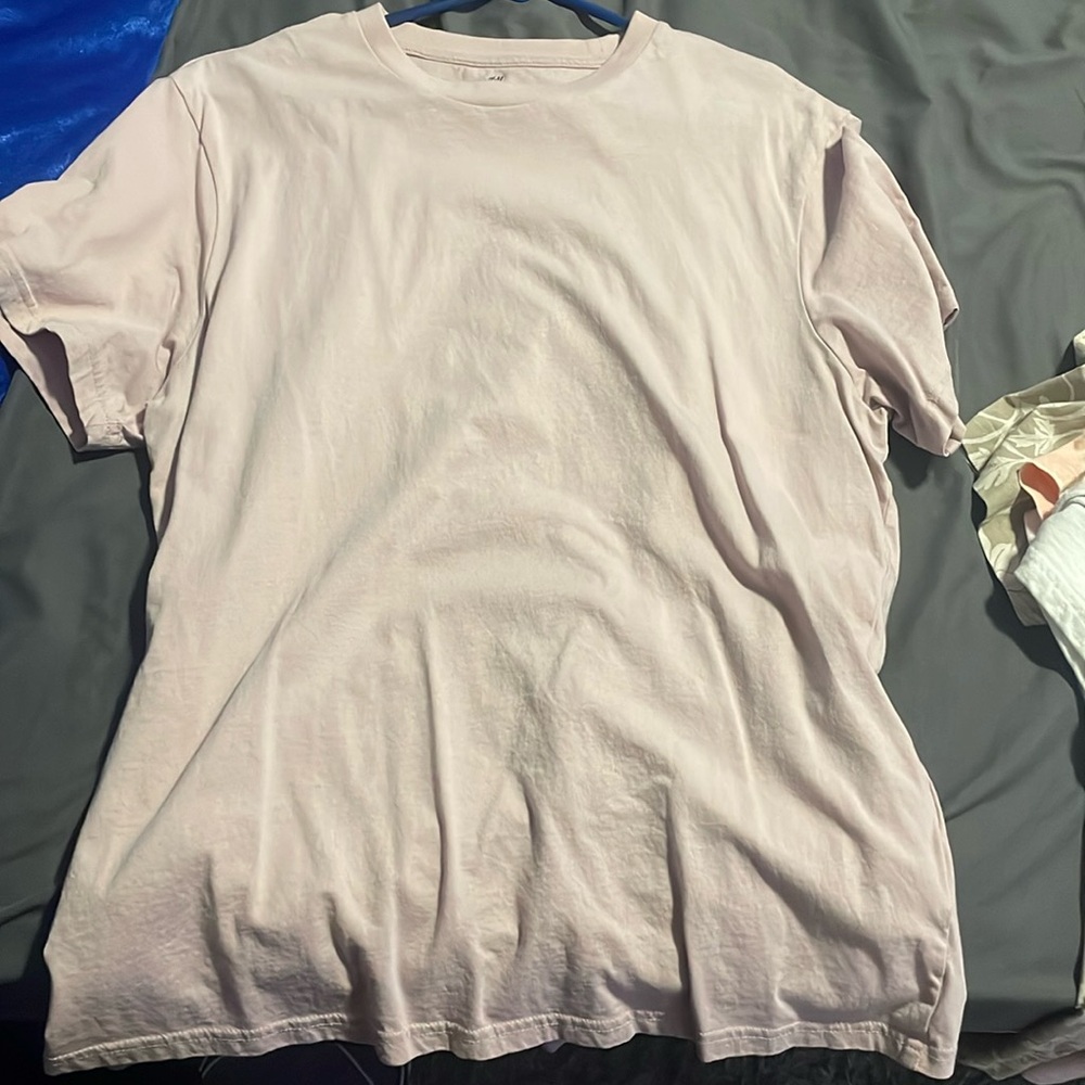 H&M t-shirt